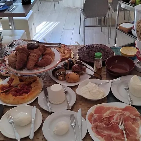 Bed and Breakfast La Terrazza Sul Mare 4*